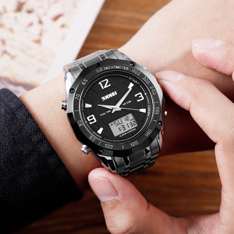 Multifunktionell Luminous El Light Calendar 3atm Business Herr Watch Dual Display Digital Watch