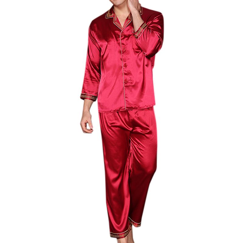 Silk Soft Pyjamasset Som Andas