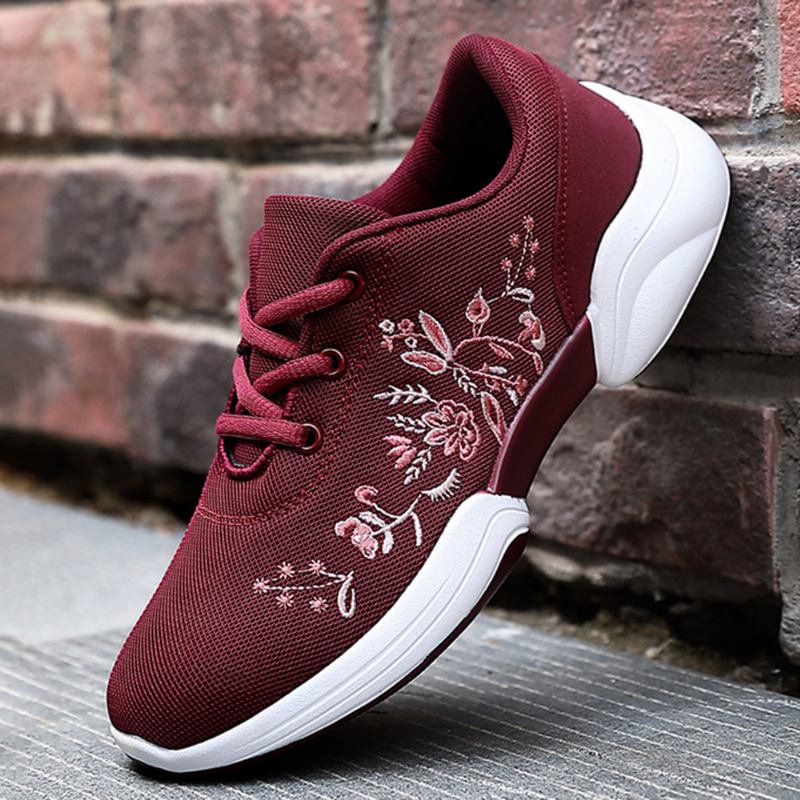 Kvinnor Casual Broderi Blommor Stickade Lätta Ventilerande Sneakers