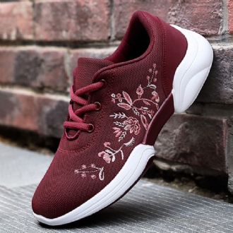 Kvinnor Casual Broderi Blommor Stickade Lätta Ventilerande Sneakers