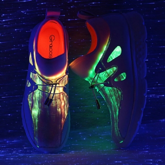 Lyser Upp Skor Usb-laddning Färgglada Led Walking Sneakers