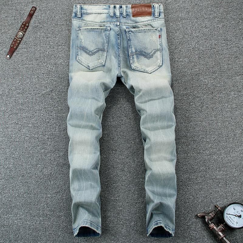 Sommarstil Ljusblå Färg Mode Herr Jeans Hög Kvalitet Slim Fit Ripped Jeans För Herr Knappar Byxor Märke Biker Jeans Herr