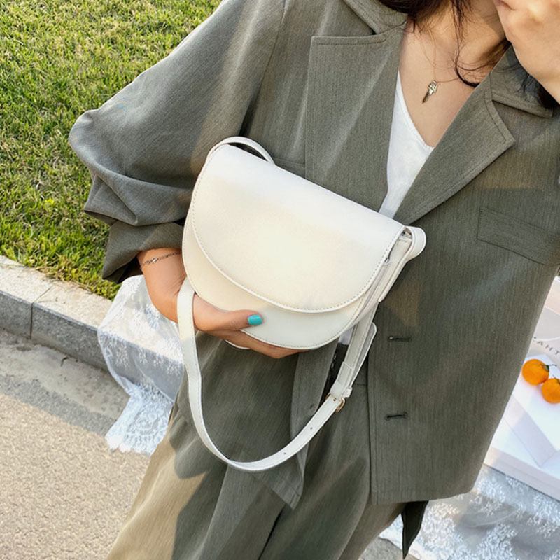 Dam Vintage Semi-circle Sadel Bag Solid Crossbody Bag Fritid