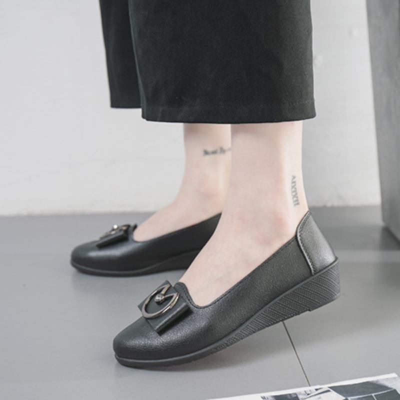 Dam Metail Decor Sole Shallow Casual Slip On Loafers