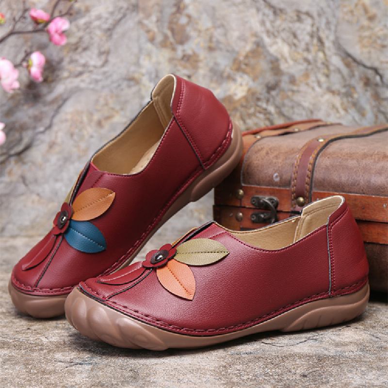 Kvinnor Retro Blommor Stitching Rund Tå Slip On Flat Loafers Skor