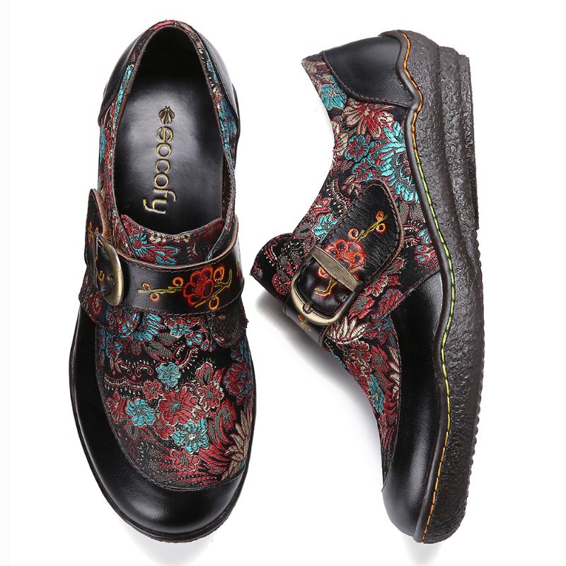 Retro Blommor Broderi Läder Präglade Plommonblommor Spänne Slip On Platta Skor