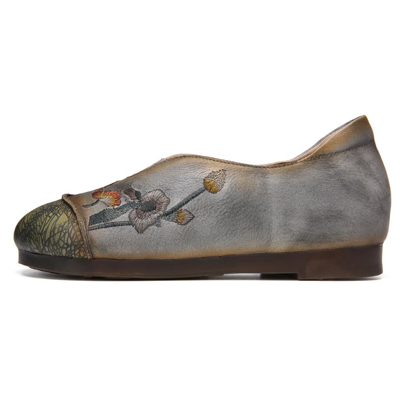 Retro Flowers Brodery Mjukt Läder Slip On Flat Shoes