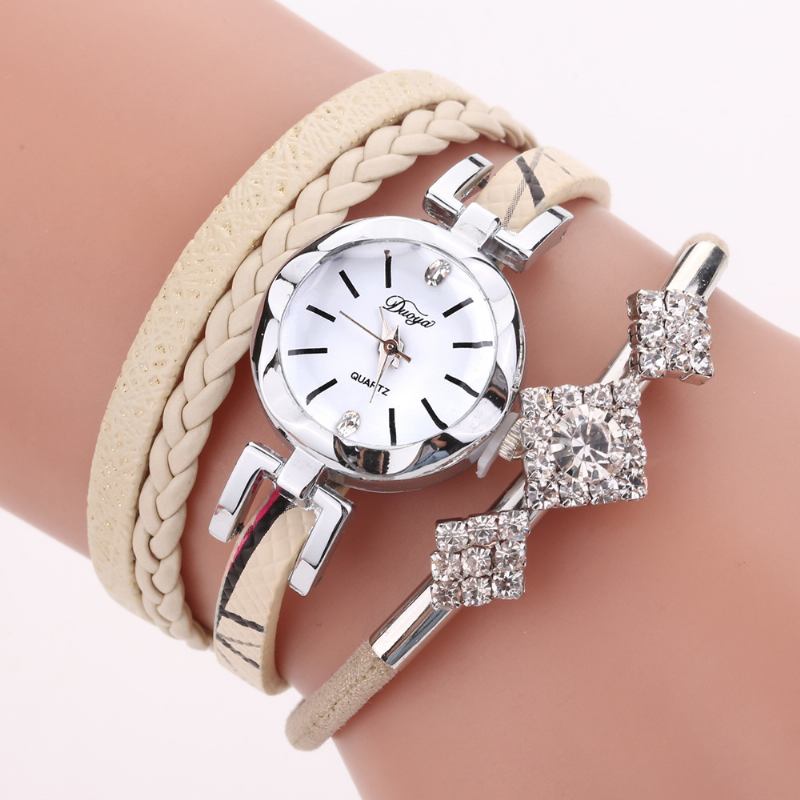 Blommor Dial Show Modeabla Kvinnor Armband Watch Tourist Dress Retro Style Quartz Watch