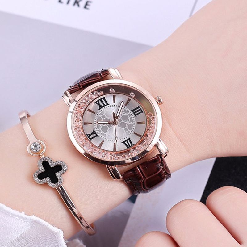 Mode Rose Gold Flödande Crystal Romerska Siffror Dam Klänning Armband Läder Kvinnor Quartz Watch