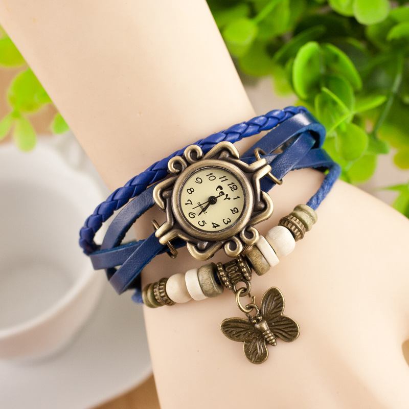 Retro Style Flerlager Dam Armband Watch Butterfly Pendant Quartz Watches