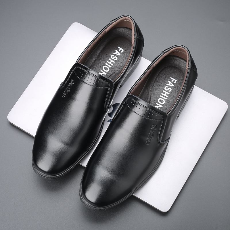 Män Kohud Läder Spetsad Tå Mjuk Botten Slip On Business Casual Dress Shoes