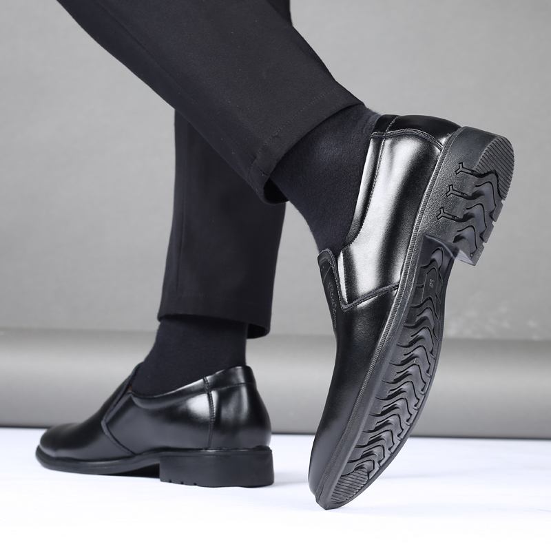 Män Kohud Läder Spetsad Tå Mjuk Botten Slip On Business Casual Dress Shoes