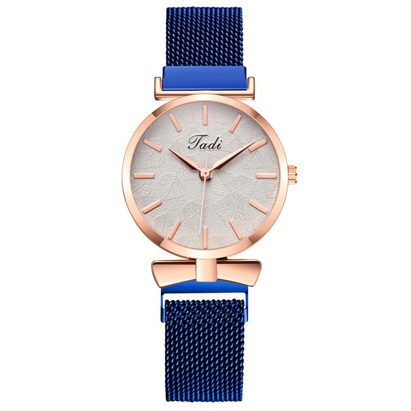 Mode Casual Elegant Design Kvinnor Klockor Mesh Band Dial Handledsfodral Quartz Watch