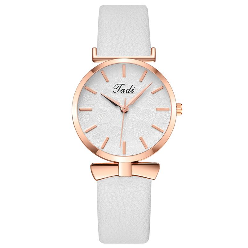 Mode Casual Eleganta Kvinnor Klockor Läder Band Urtavla Rose Gold Armbandsfodral Quartz Watch